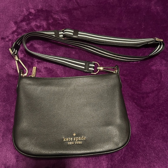 KATE SPADE Like NEW Rosie Medium Crossbody - Picture 7 of 10